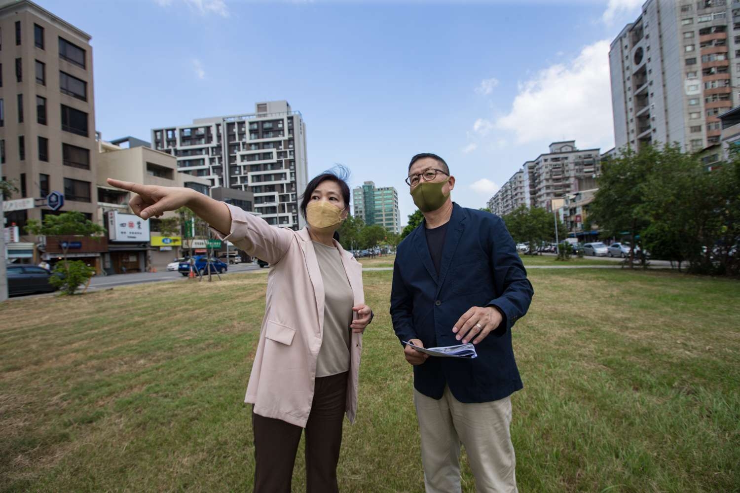 莊學能建築師向沈慧虹副市長說明園道五景觀整體規劃