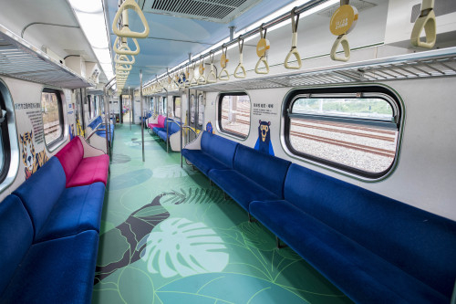 新竹動物園彩繪列車